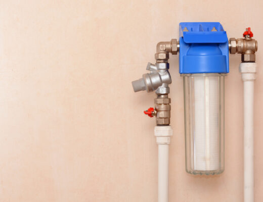 Not sure when you need to change out your water filter system? Read on to learn a few signs that your water filter needs to be changed.