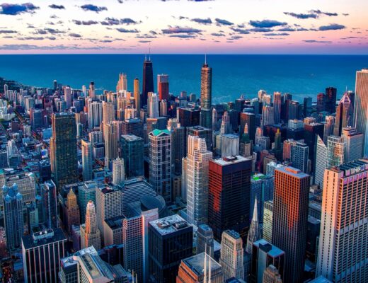 If you want to move to a different part of Chicago, or are moving for the first time, learn what pro realtors are saying about where to live in Chicago here.
