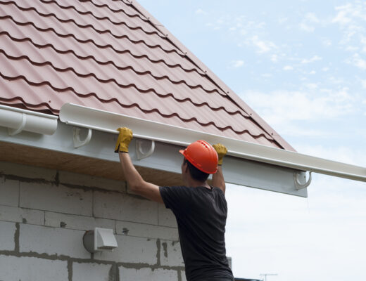Are you planning to hire one of the many available gutter installation companies? Read on to learn everything that you need to know on the subject.