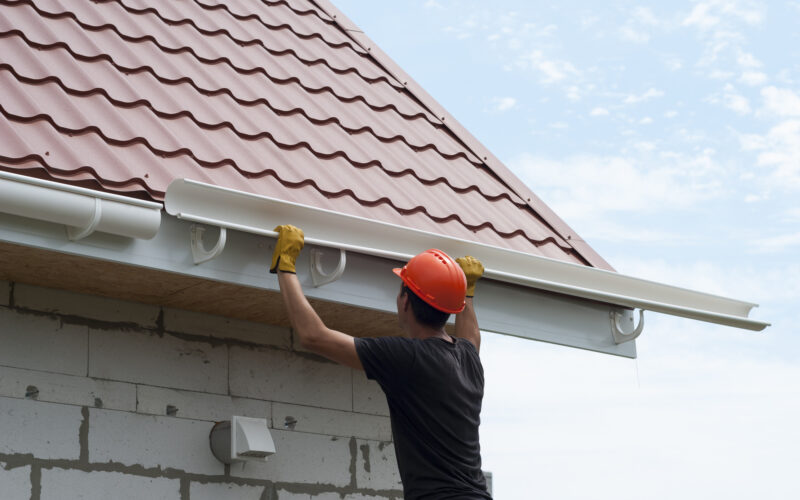 Are you planning to hire one of the many available gutter installation companies? Read on to learn everything that you need to know on the subject.