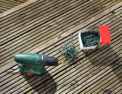 There are more benefits of having custom decks built for you than you might expect. Keep reading and learn more about it here.